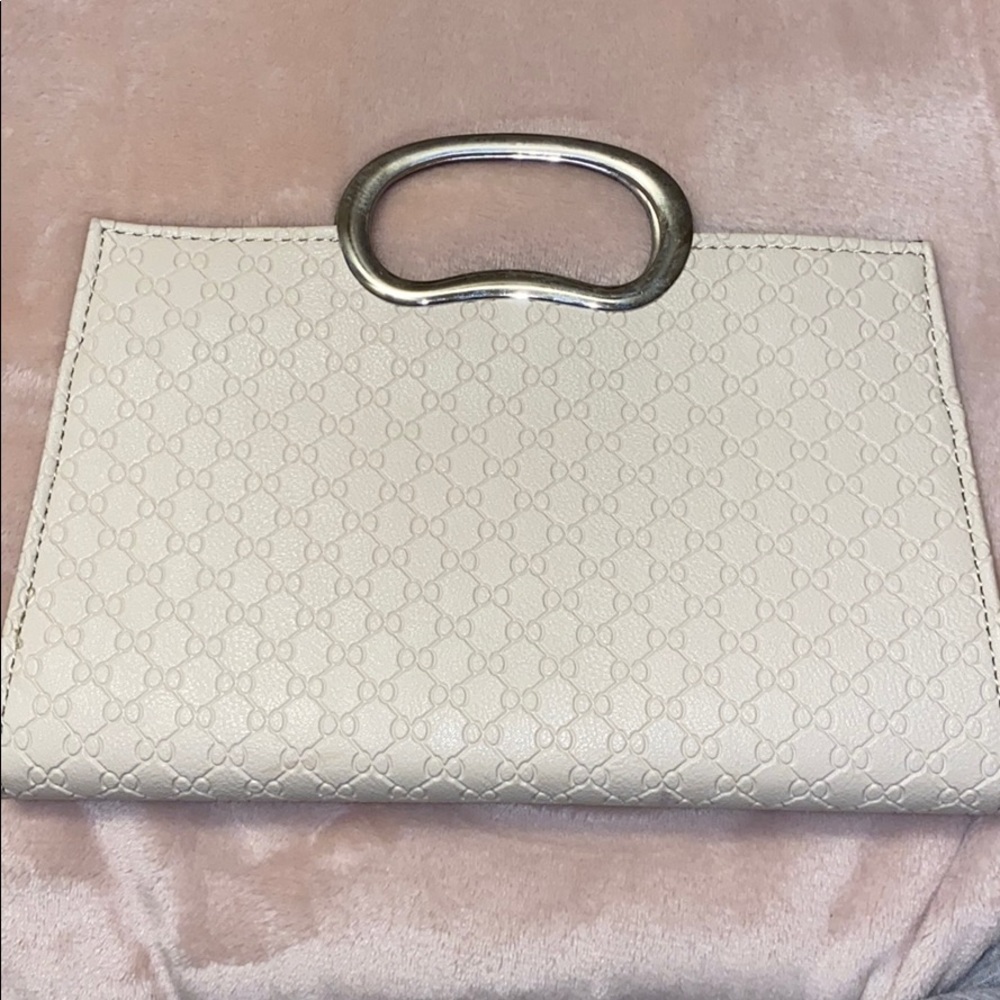 Cream Clutch